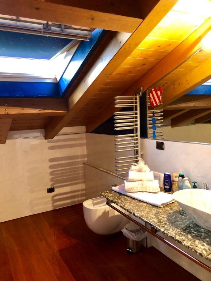 Il Sasso Bianco Bb Apartment Comerio Luaran gambar